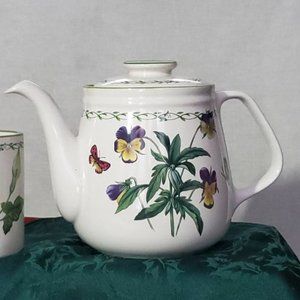 Mikasa Studio Nova Garden Bloom Teapot